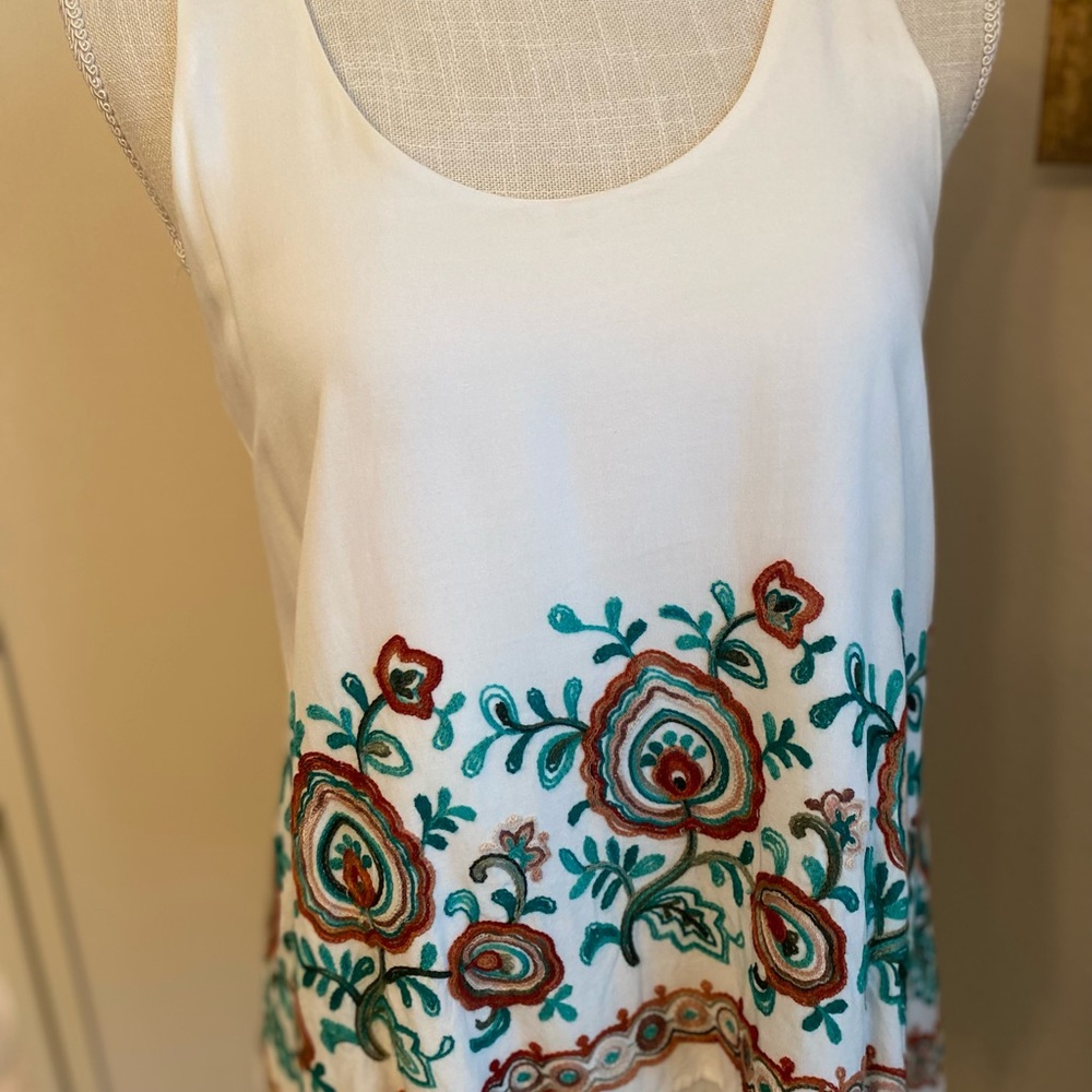 Embroidered White Karen Kane Top